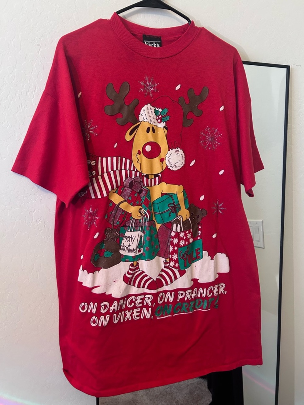 Holiday Reindeer Graphic Tee - Red